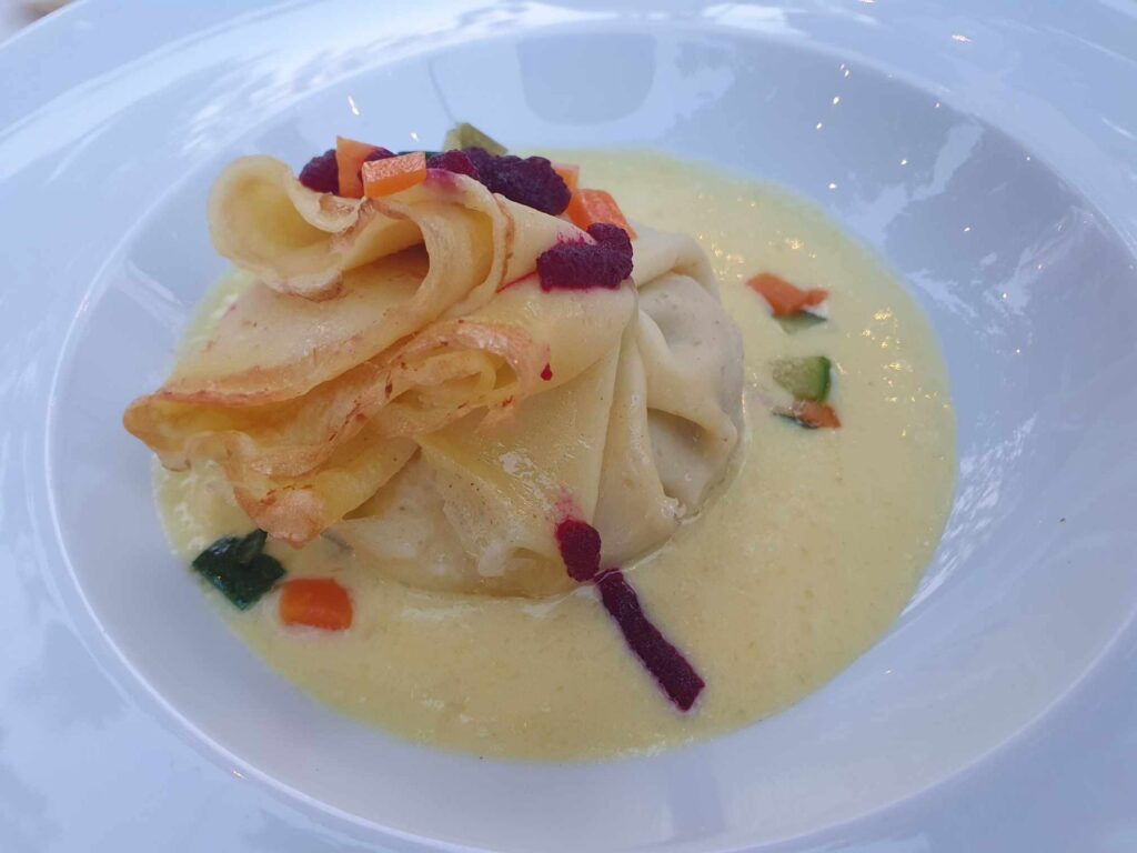 crepe in saffron sauce