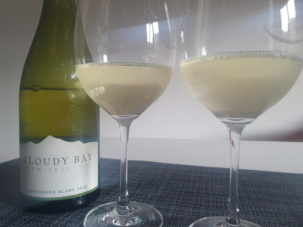 New Zealand Cloudy Bay Sauvignon Blanc 紐西蘭雲霧之灣白蘇維濃